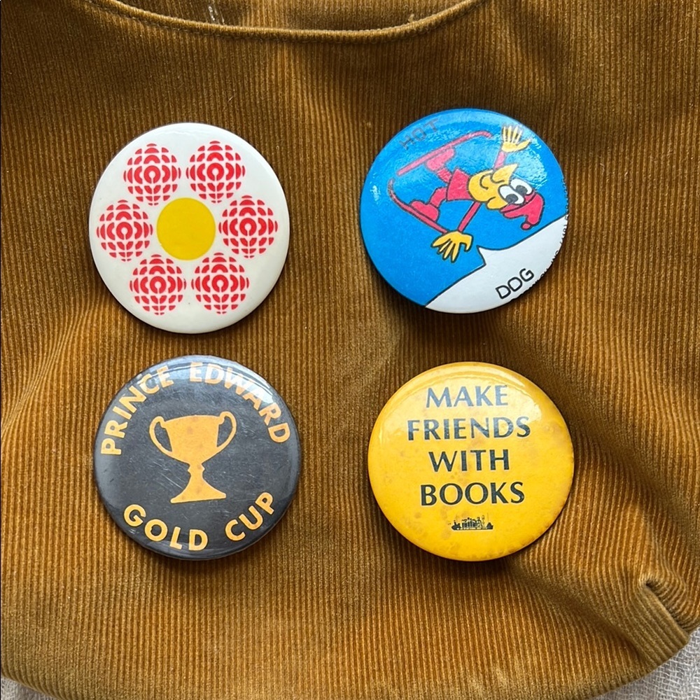 Vintage Button Pin Set - Multicolor